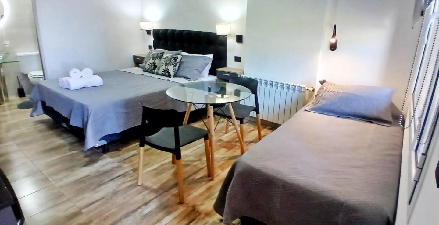 Las Victorias Suites Bariloche Rum bild
